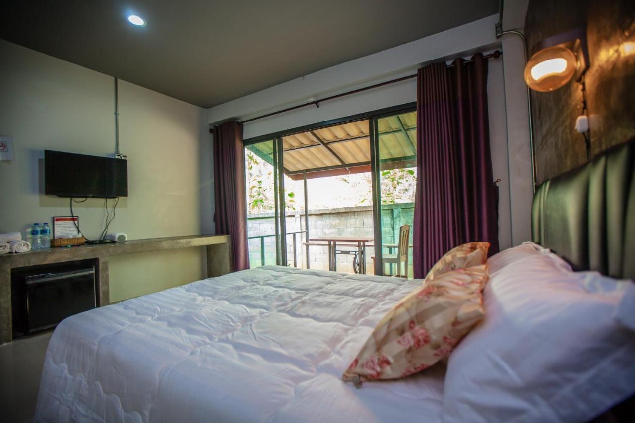 Br2 House Resort Phayao Bagian luar foto
